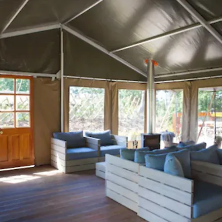 Durrell Wildlife Camp Campingplatz