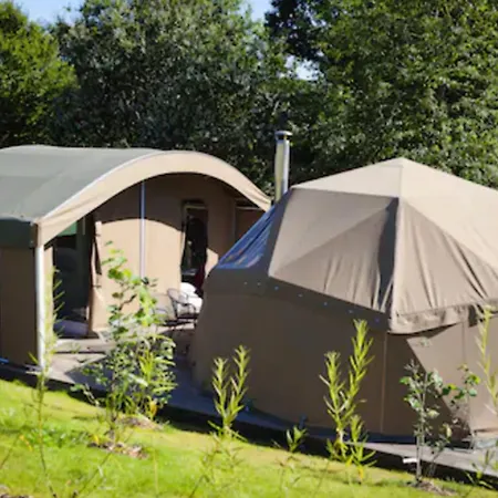 Durrell Wildlife Camp 5*
